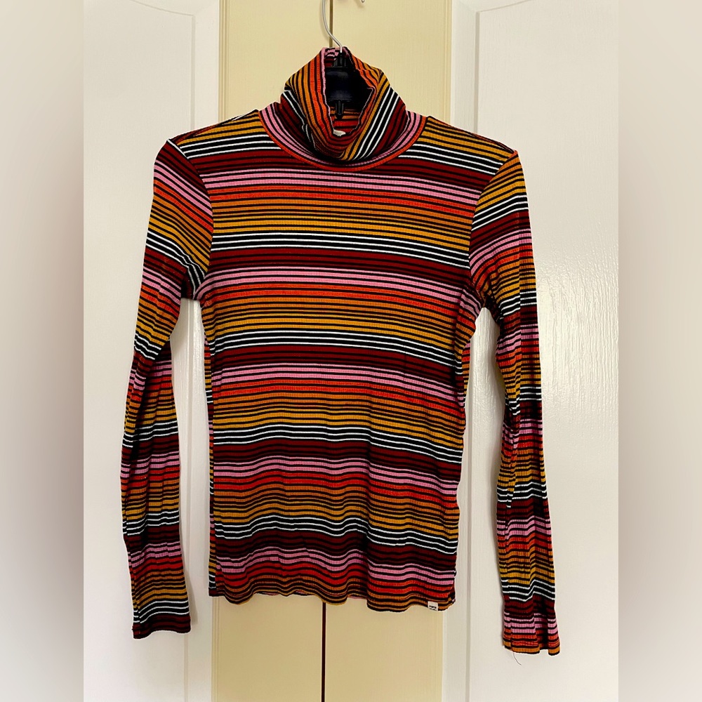 Billabong knit turtleneck